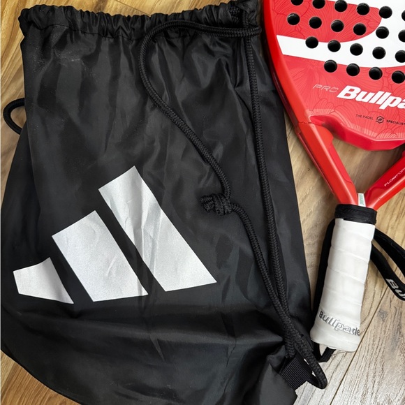 BullPadel Red Padel Racket Flow - Picture 8 of 8